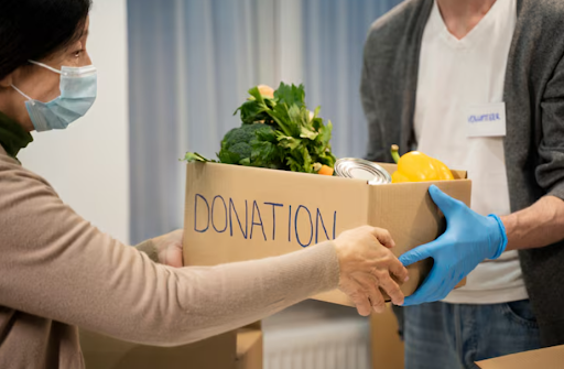 How Donation Pickup Services Help You Donate Items Without Leaving Your House